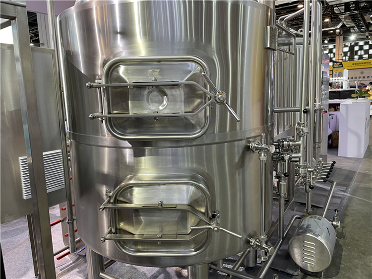 Pro 2 vessels 5BBL craft brewery in Michigan